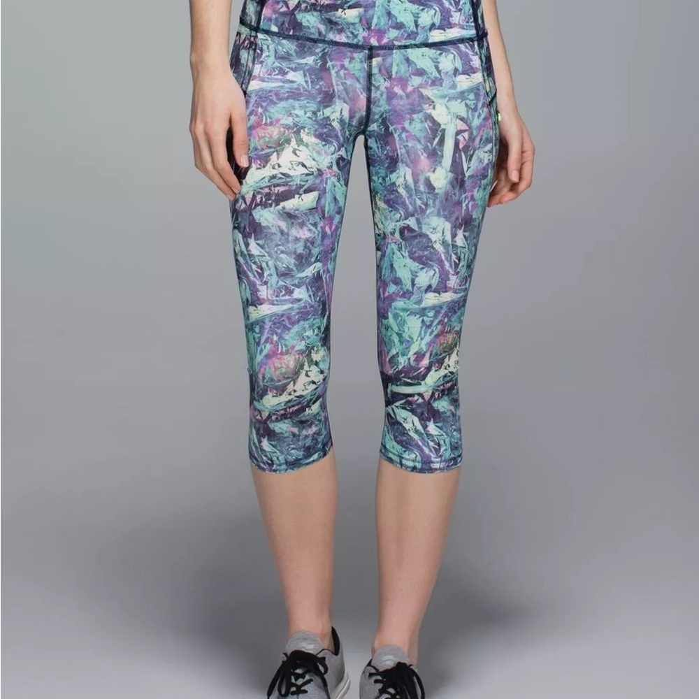 Lululemon Run: Top Speed Crop - Iridescent Multi - Size 6